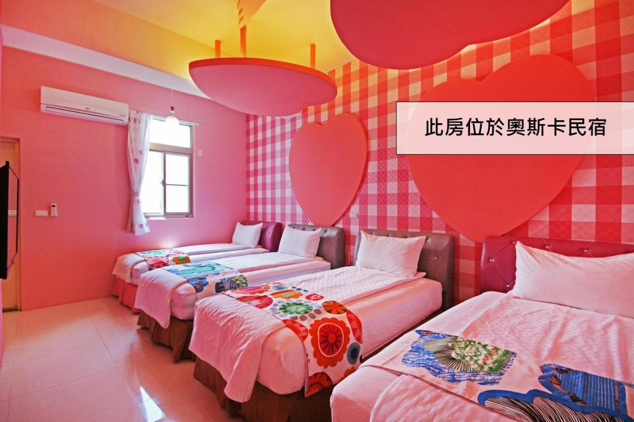 Fun Trip - Little Castle & Oscar B&B Taitung Exterior foto